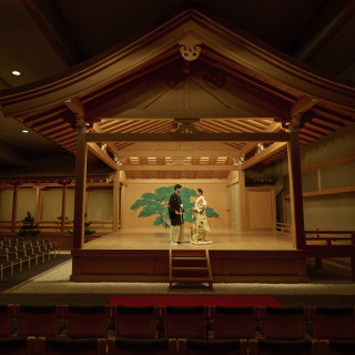 日本古来の文化発信の場として親しまれている『能楽堂』