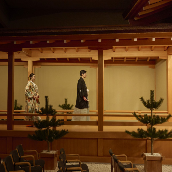 【新郎新婦＊宿泊】＆【アフターパーティ】をプレゼント！さらにHP予約で前撮り特典付き