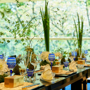本漆のテーブルで本格的なジャパニーズスタイルも可能。|東郷神社／原宿 東郷記念館の写真(26275842)