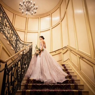 螺旋階段はドレスが映える人気のフォトスポット