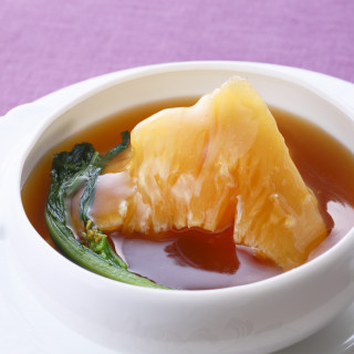 ホテルオークラ東京の中国料理「桃花林」より受け継がれてきた艶やかで美しい中国料理。