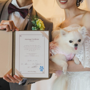 結婚証明書に愛犬の肉球スタンプ！|ホテルプラザ神戸の写真(56271396)
