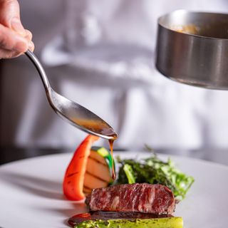 【1件目来館がお得♪】緑溢れるガーデン体験＆豪華神戸牛試食付