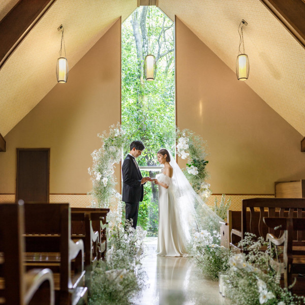 ★公式HPからの予約で、土日祝限定＊豪華カタログギフト5000円相当プレゼント！