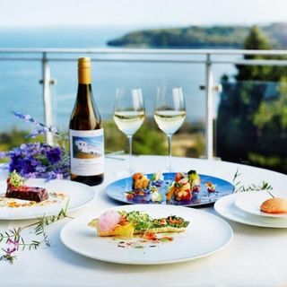 絶景を目の前にお食事を