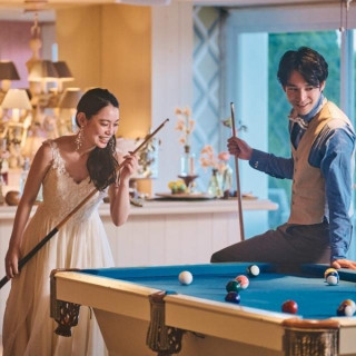 BARにはビリヤード台もご用意