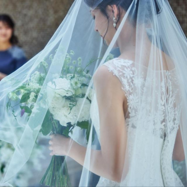 挙式料100％＆披露宴会場料50％割引