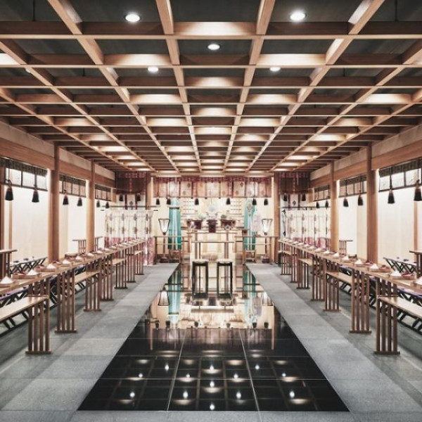 挙式30％割引の特典付き