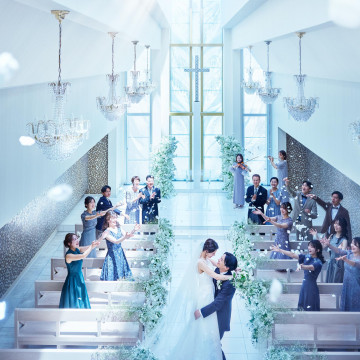 残日程わずか【2025年内にご来館のカップル限定】チャペルor神殿*選べる挙式料プレゼント!