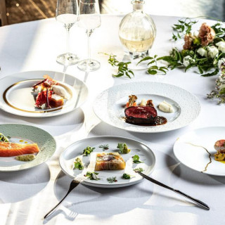 創業150年の歴史を誇る“祝宴ミニコース”を無料で試食。伝統の味で、ゲスト目線を体験