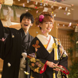 新演出!折り鶴シャワー!皆様にお祝いしてもらおう!