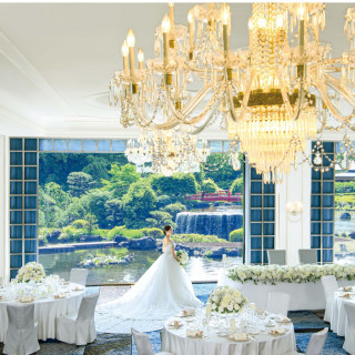 【会場見学のラストに】庭見え人気会場×比較検討相談×絶景ビュッフェ券付