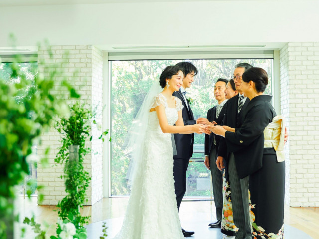 感動的なセレモニーを叶えるチャペル・伝統の神前挙式会場見学