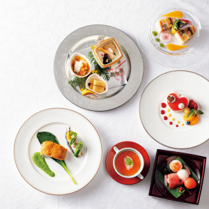 和洋祝膳料理も、グランドアークの魅力のひとつ。華やかなフランス料理と繊細な日本料理、どちらの美味しさも一度にご堪能いただけます。|ホテル グランドアーク半蔵門 （運営 帝国ホテルグループ）の写真(36921362)