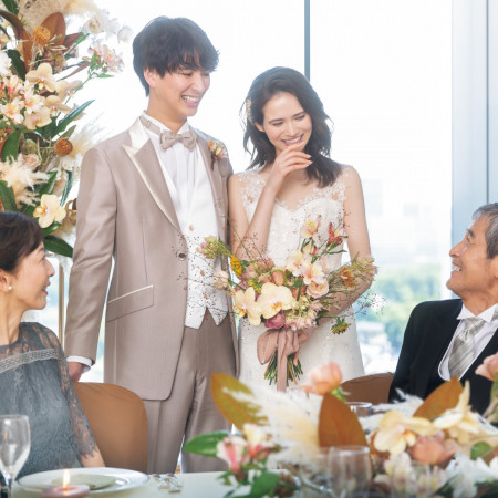 前泊や当日泊でゆっくり過ごせるのもホテル婚の嬉しいポイント。おふたりはもちろん、ゲストもご宿泊いただけます