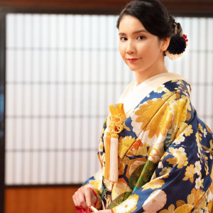 白無垢から色打掛まで衣裳は豊富なラインナップ|東京大神宮マツヤサロンの写真(37749562)