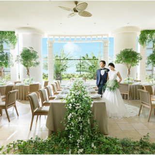 【水曜限定*150万優待】海見え会場×挙式&ドレス体験×和牛試食