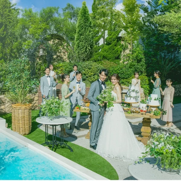 四季を彩る館内神殿や海が一望できるROOFTOPスポットまで