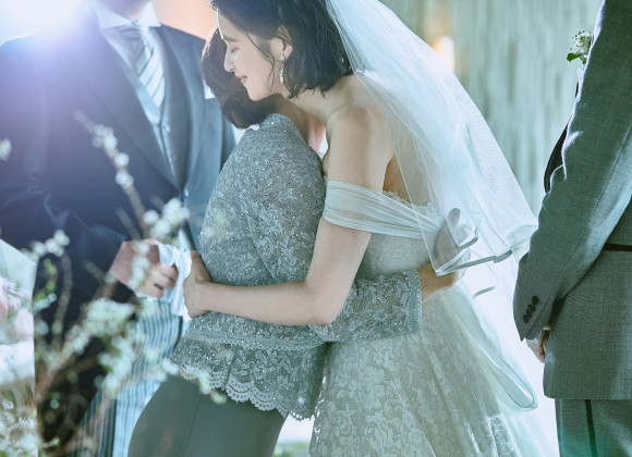 lucec group オファー 結婚式ドレス