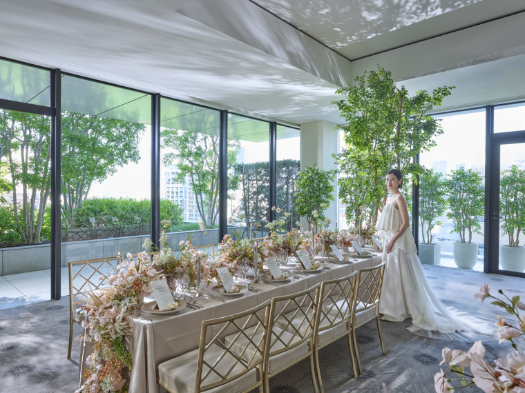 少人数で美食と美景で感謝を伝えるアットホームウエディング