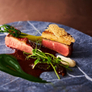 【朝一がお得!豪華4品試食!】 国産牛肉&フォアグラ×衣裳・挙式料優待