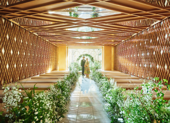 挙式会場（チャペル）・披露宴会場 | デュクラス大阪/FIVESTAR WEDDING