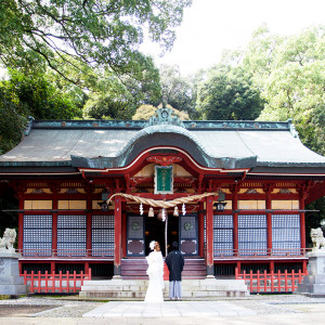 鎌倉時代からの歴史を持つ八幡朝見神社での本格的神殿式が可能です。|別府温泉 杉乃井ホテルの写真(32470979)