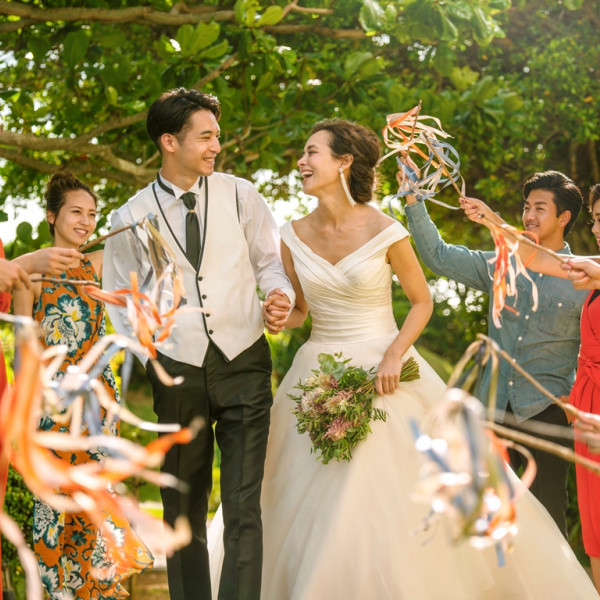 アリビラ グローリー教会 ホテル日航アリビラ内 チュチュリゾートウエデイングの結婚式費用 プラン料金 ウエディングパーク