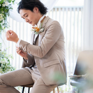 【九州トップクラスのドレス所有数】自社ドレスブティック『ティアラブティック』。ブラインド衣裳や最新トレンドを抑え、グループ内での取り寄せレンタルも可能◎|ホテルフラッグス佐世保九十九島の写真(54709542)