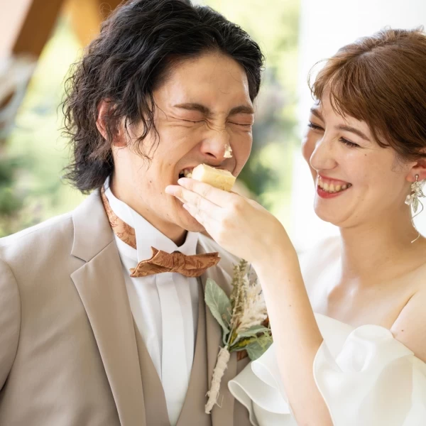 笑顔あふれる幸せのワンシーン