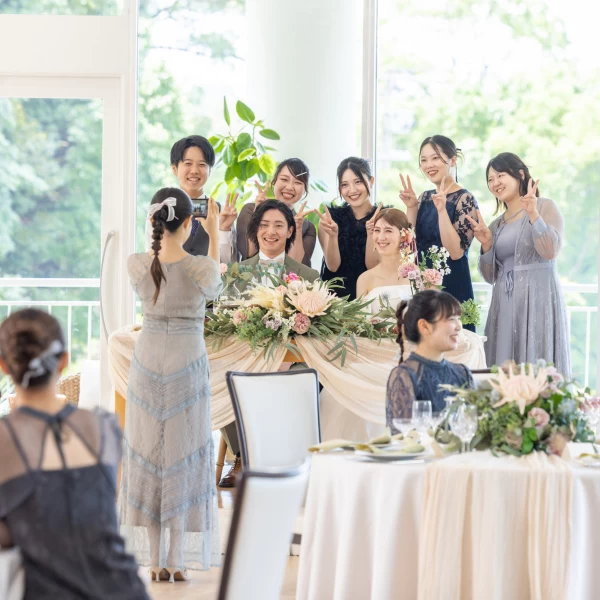 ゲスト同士もリラックスして楽しめる空間