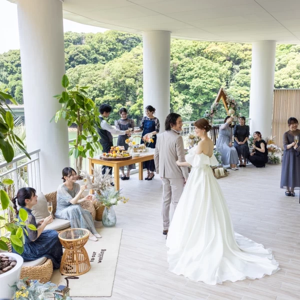 開放感いっぱいのテラスで過ごす特別な時間