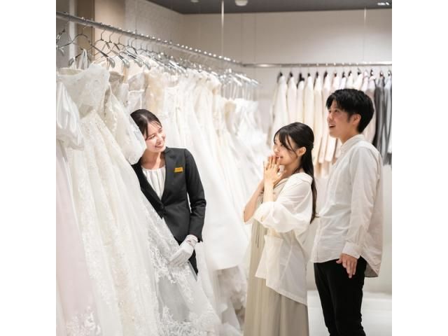 ドレスショップ”TIARA BOUTIQUE”の見学