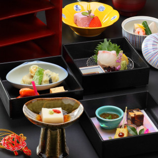 【土日祝日のフェア限定】ホテル直営レストランでのご試食プレゼント!
