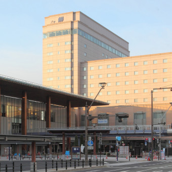 JR長野駅駅ビルMIDORIと直結アクセスが便利に遠方の方やご年配の方から喜ばれています