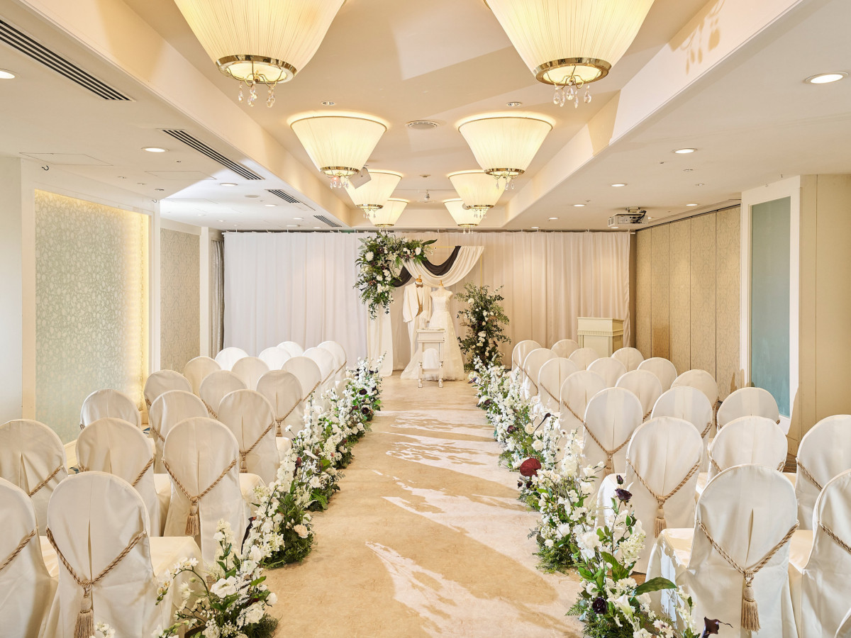  おふたりで紡ぐ
想い出の1ページを
沖縄ハーバービューホテルで