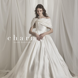 館内にある直営衣裳サロンなので試着もラクラク