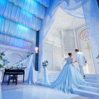 当館人気No.1♪20大特典！感動光の大聖堂&憧れドレス×贅沢試食