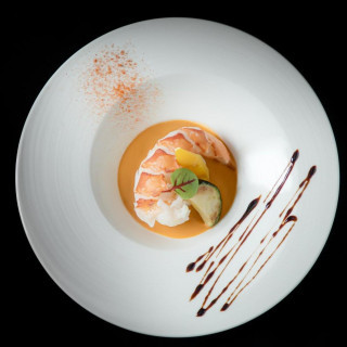 素材をいかしたモダンフレンチ