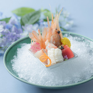 夏：獲れたて鮮魚のお造り