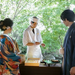 ゲストに寿司をおもてなし