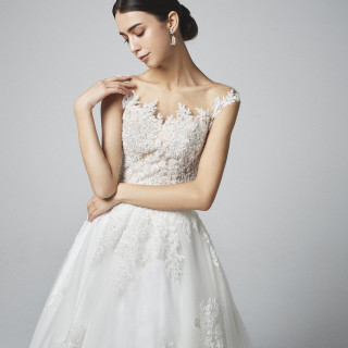 ウエディングドレス