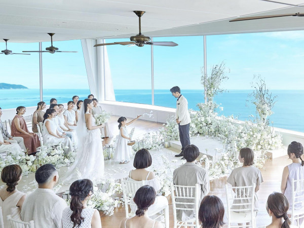 ザ・ミュージックホール オンザオーシャン