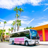 【県内無料送迎バス】ゲスト人数分の台数プレゼント