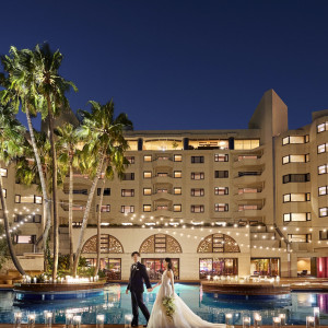ホテルの外観をバックにここでしかとれないお写真撮影を|THE LUIGANS Spa & Resort(ザ・ルイガンズ．スパ＆リゾート)の写真(54773878)