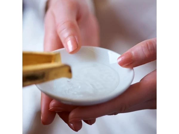 【神前式場】凛と張り詰める空気、悠々と流れる雅楽の音色に包まれて