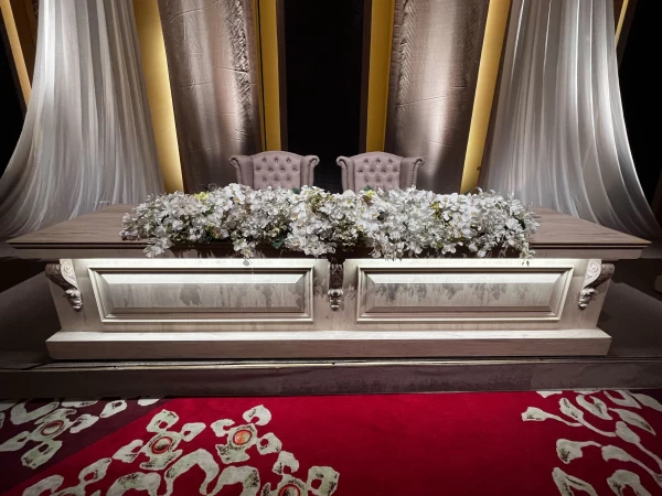 【LUXE CANVAS-リュクスキャンパス-】