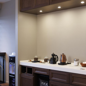 ホテルオリジナルコーヒーや福岡産ハーブティ、門司港地ビールもラウンジ内にご準備しておりますので、ご賞味ください。|JR九州ステーションホテル小倉の写真(56066165)