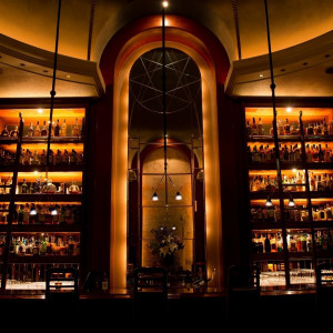 世界の銘酒が揃う大人のプライベート空間 「メインバー セラーバー」|リーガロイヤルホテル小倉の写真(1034417)