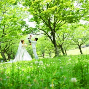 新郎新婦思い出の地へ|The Bellclassic Fukuoka Ohori (ベルクラシック福岡大濠)の写真(4006451)
